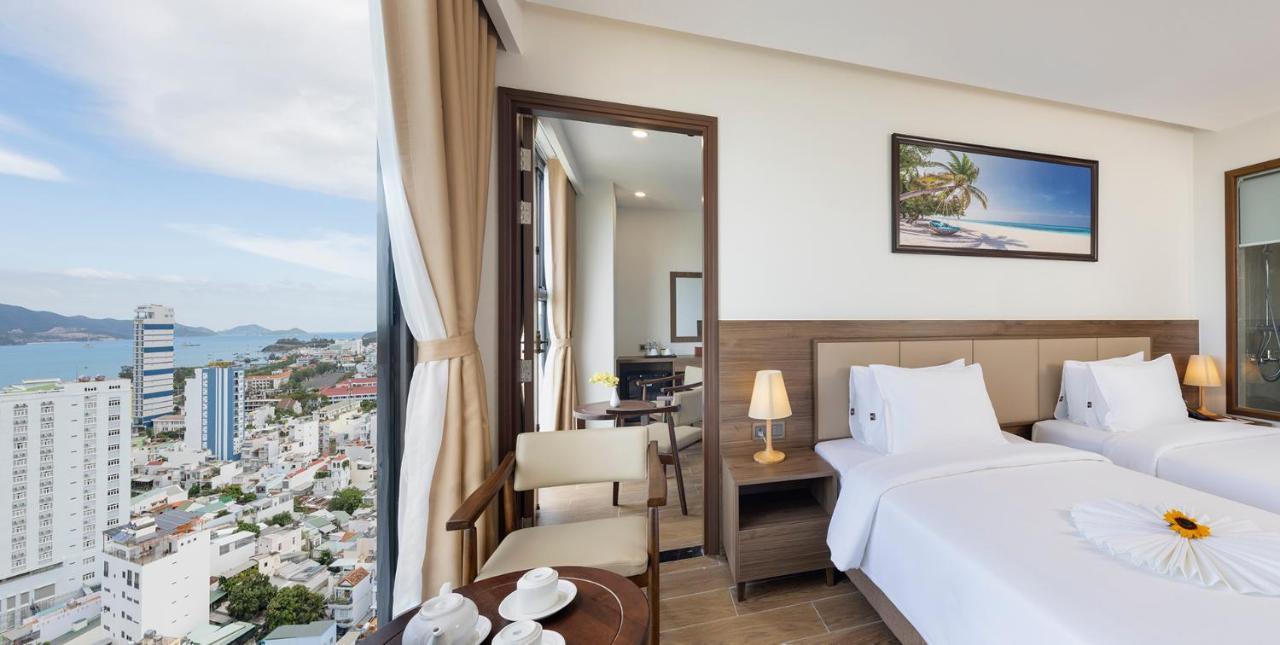 Miracle Luxury Nha Trang Hotell Eksteriør bilde