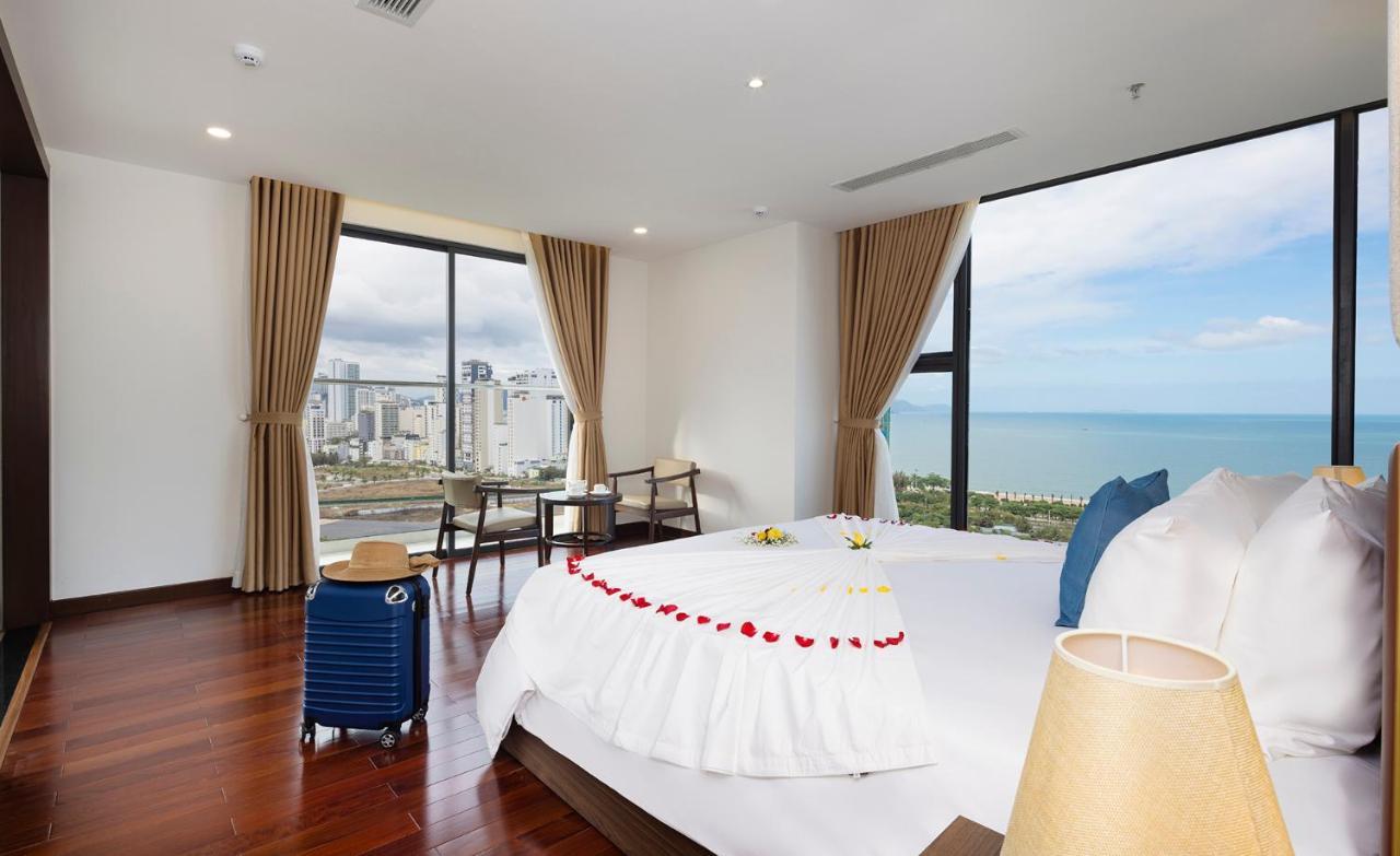 Miracle Luxury Nha Trang Hotell Eksteriør bilde