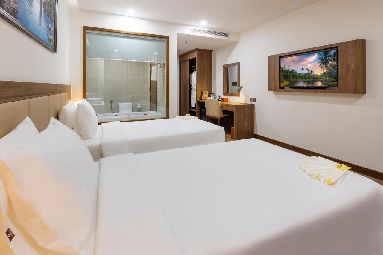 Miracle Luxury Nha Trang Hotell Eksteriør bilde