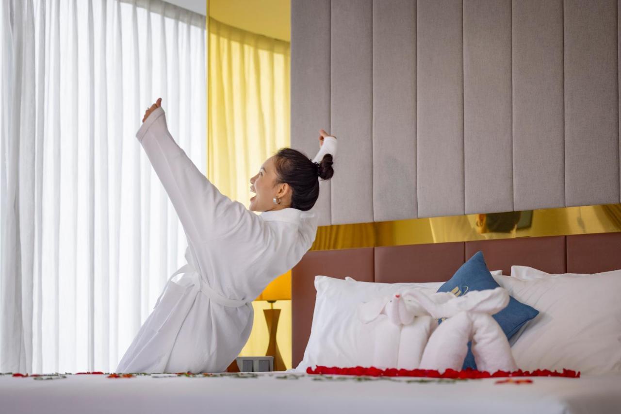 Miracle Luxury Nha Trang Hotell Eksteriør bilde