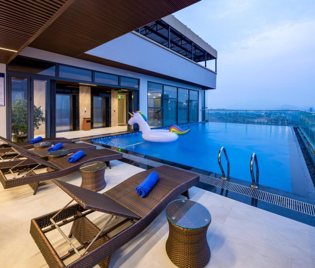 Miracle Luxury Nha Trang Hotell Eksteriør bilde