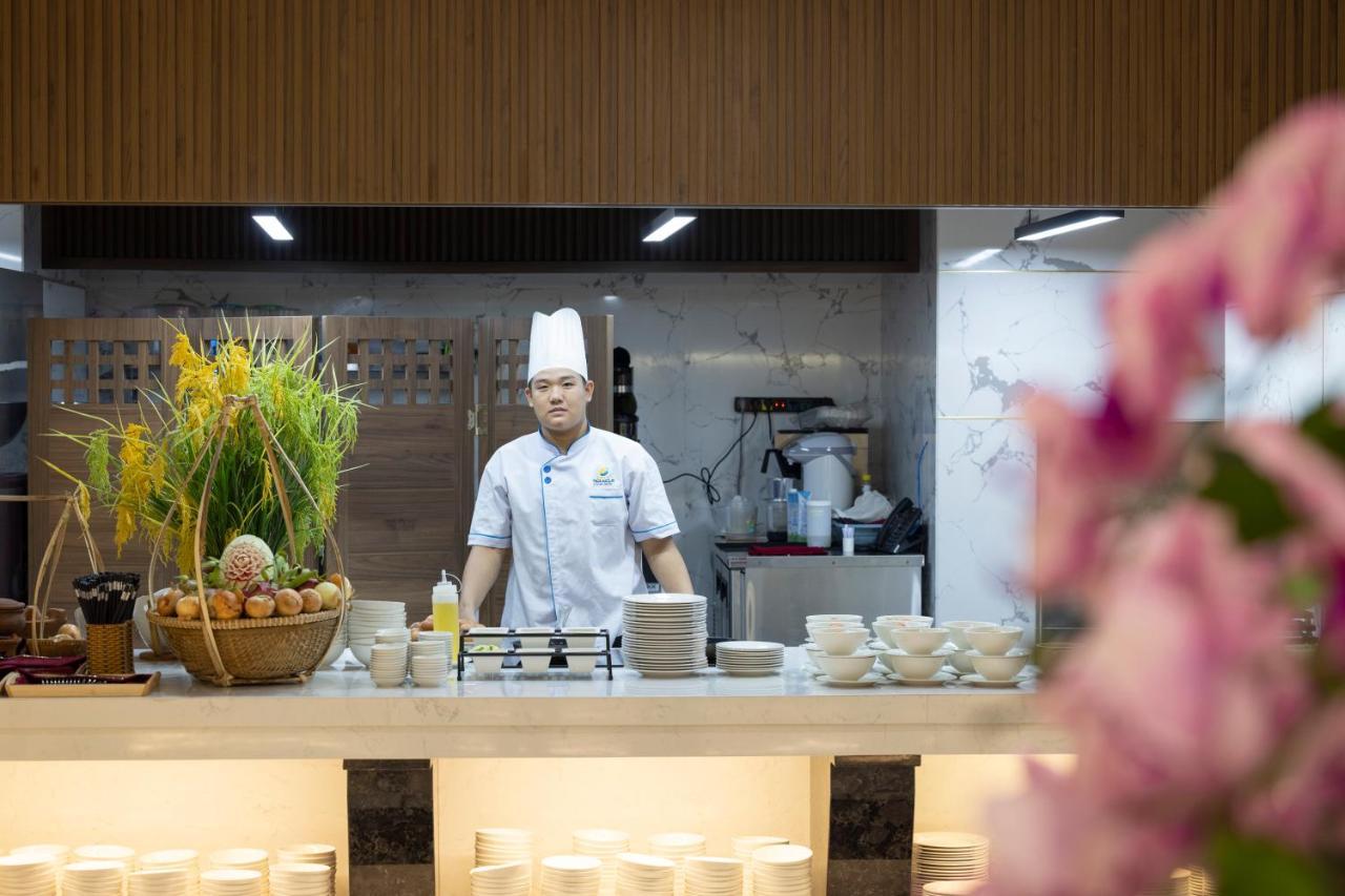 Miracle Luxury Nha Trang Hotell Eksteriør bilde