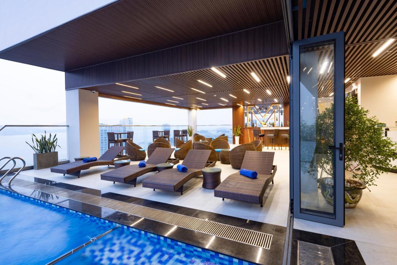 Miracle Luxury Nha Trang Hotell Eksteriør bilde